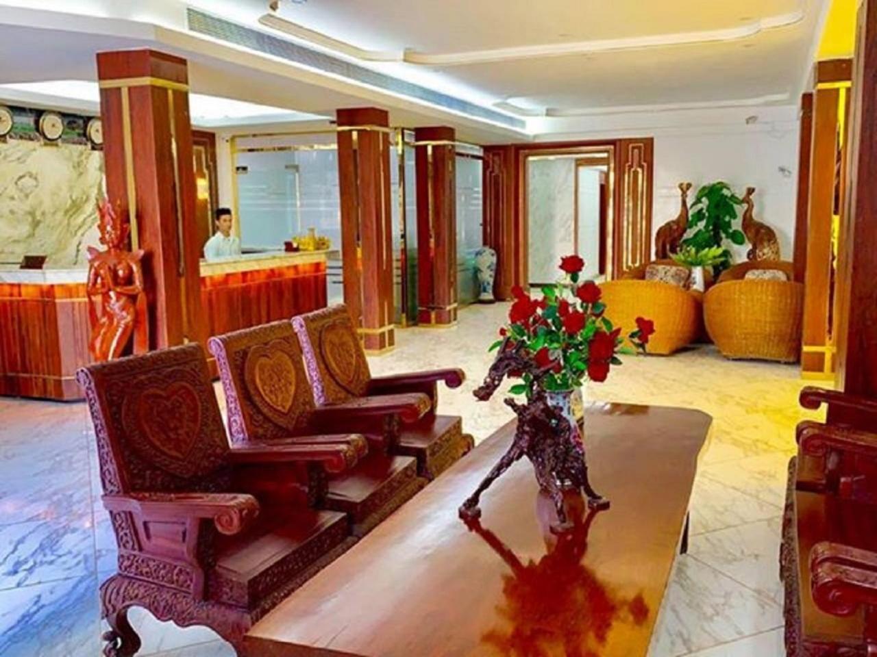 โรงแรมพาเลซ มัณฑะเลย์ ภายนอก รูปภาพ